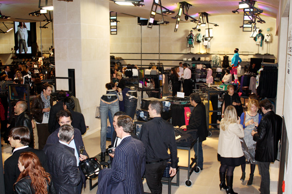 PHOTO © PETER STIGTER