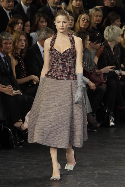 PHOTO © PETER STIGTER FILENAME IS DESIGNER NAME FALL/WINTER 2010