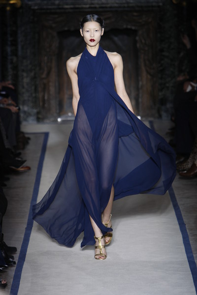 PHOTO © PETER STIGTER FILENAME IS DESIGNER NAME SPRING/SUMMER 2011