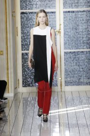 PHOTO © PETER STIGTER FILENAME IS DESIGNER NAME FALL/WINTER 2011