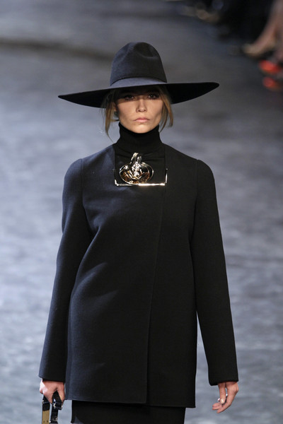 PHOTO © PETER STIGTER FILENAME IS DESIGNER NAME FALL/WINTER 2011