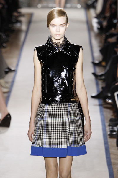 PHOTO © PETER STIGTER FILENAME IS DESIGNER NAME FALL/WINTER 2011