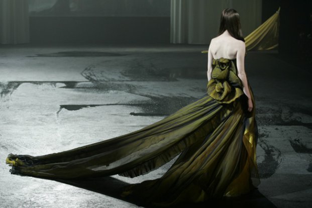 GIVENCHY_HCFSS07_0373